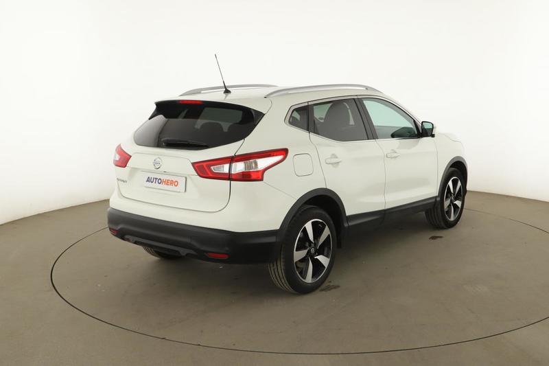 Nissan Qashqai 1.5 dCi n-Connecta 110 ch