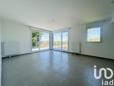 Appartement - 64 m² - 3 pièces