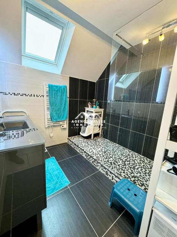 Appartement - 83 m² - 4 pièces