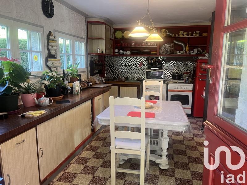 Maison - 180 m² - 8 pièces