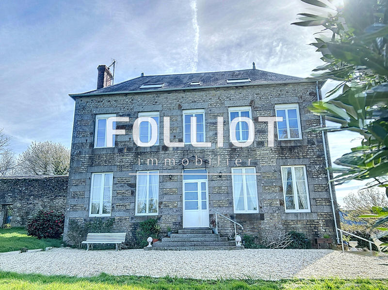 Maison - 180 m² - 7 pièces