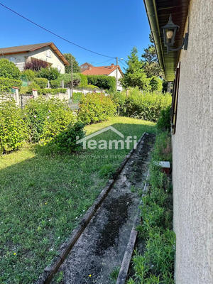 Maison - 140 m² - 7 pièces