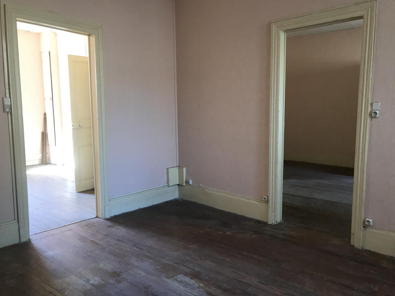 Appartement - 145 m² - 5 pièces