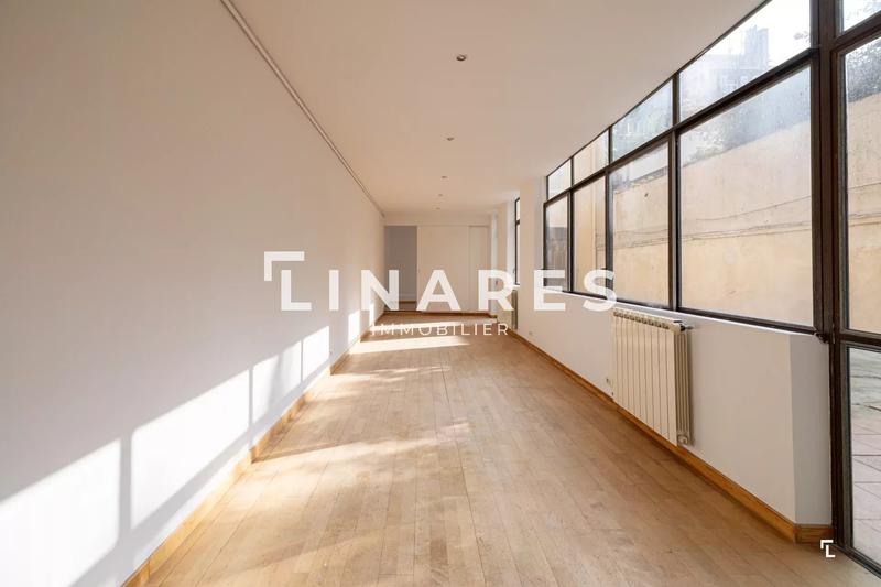 Appartement - 176 m² - 6 pièces