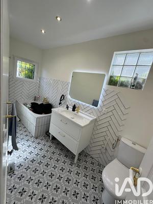 Maison - 100 m² - 5 pièces