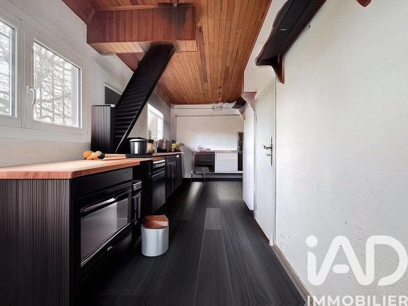 Maison - 104 m² - 4 pièces