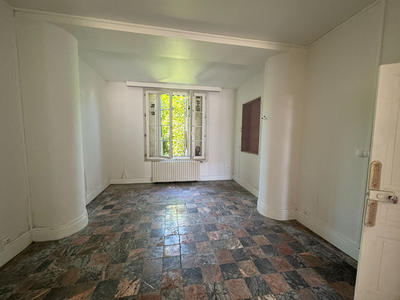 Maison - 198 m² - 6 pièces