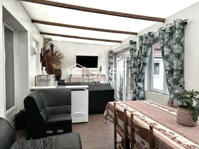 Maison - 89 m² - 5 pièces