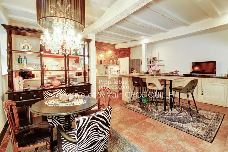 Maison - 270 m² - 7 pièces