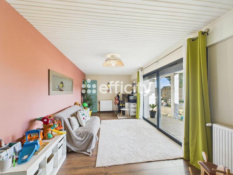 Pavillon - 120 m² - 4 pièces