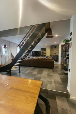 Maison de ville - 140 m² - 7 pièces