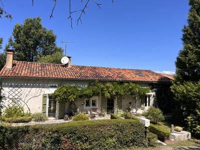 Maison - 183 m² - 9 pièces