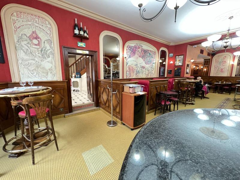 Fonds de commerce - 180 m²