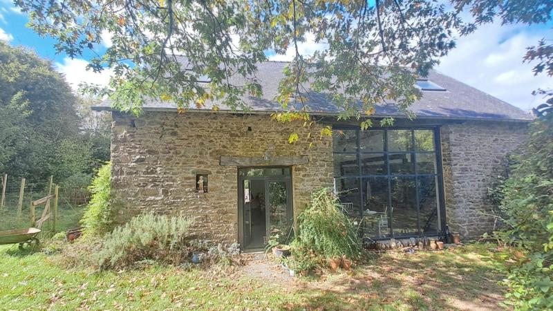 Maison - 274 m² - 9 pièces