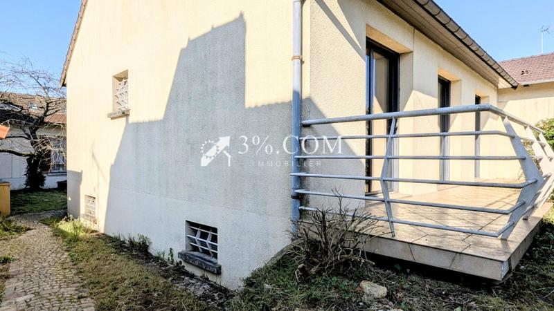 Maison - 95 m² - 4 pièces