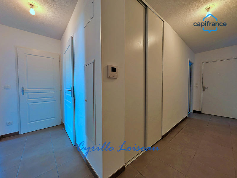 Appartement - 83 m² - 4 pièces