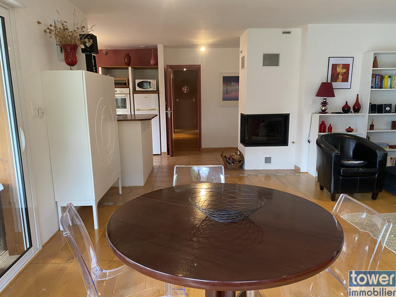 Maison - 95 m² - 4 pièces