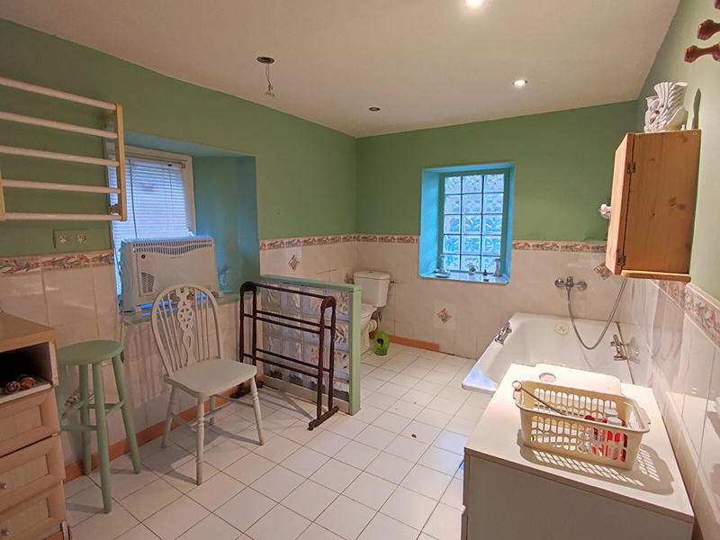 Maison - 110 m² - 6 pièces