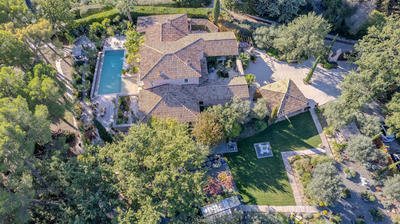 Bastide - 300 m² - 7 pièces