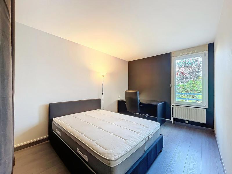 Appartement - 84 m² - 4 pièces