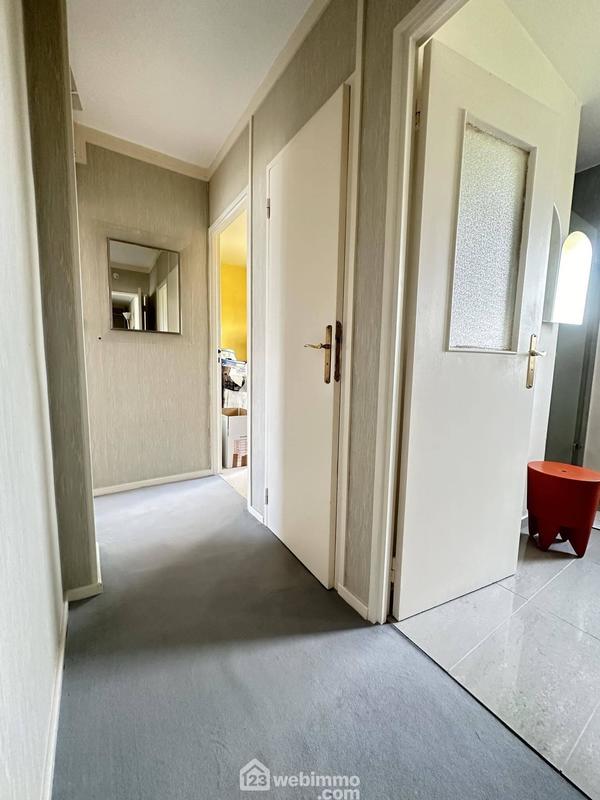 Appartement - 65 m² - 4 pièces