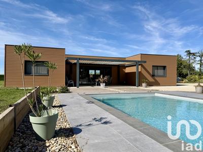 Maison - 135 m² - 4 pièces