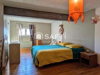 Maison - 105 m² - 5 pièces