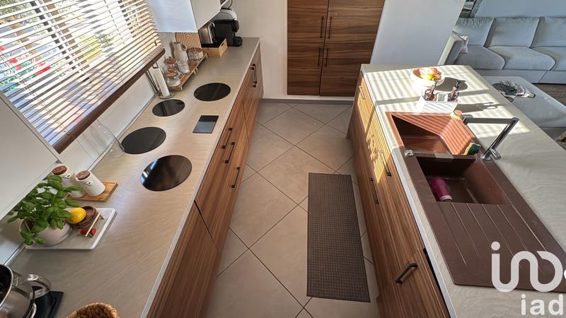 Maison - 140 m² - 6 pièces