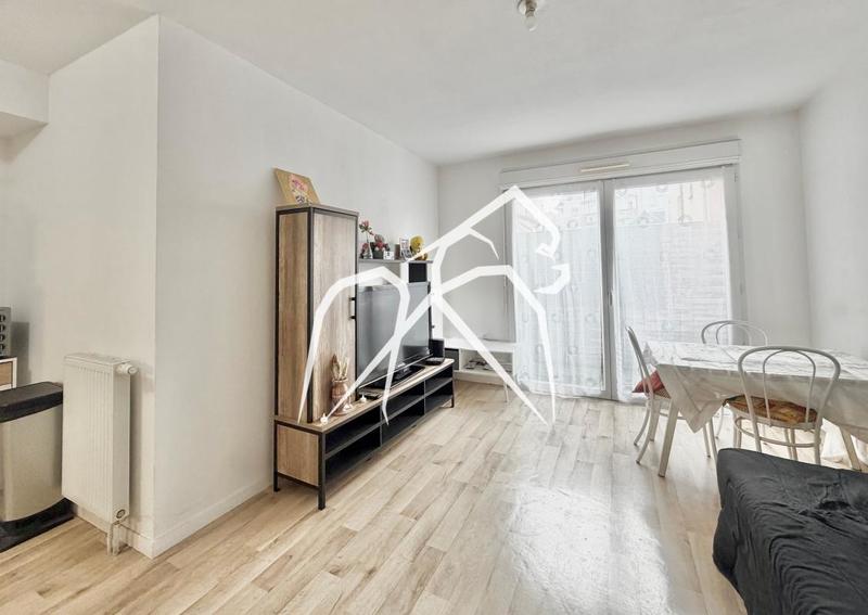 Appartement ancien - 40 m² - 2 pièces