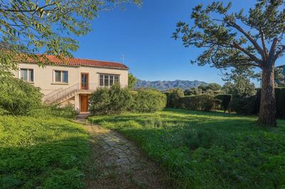 Maison - 187 m² - 7 pièces