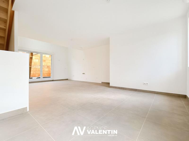 Maison - 92 m² - 4 pièces