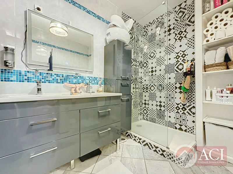 Maison - 65 m² - 4 pièces