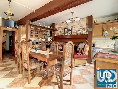 Maison - 298 m² - 14 pièces