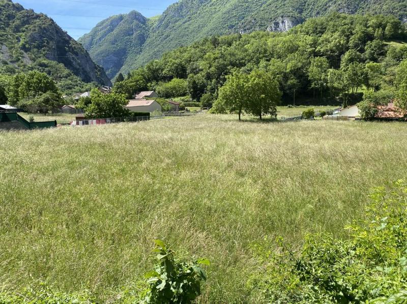 Terrain - 3 370 m²