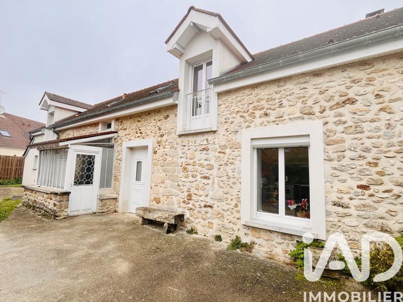 Maison - 222 m² - 6 pièces