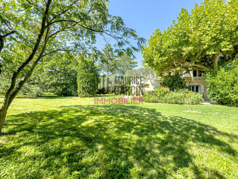 Maison - 184 m² - 5 pièces