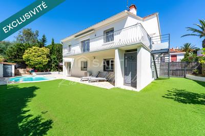 Maison - 150 m² - 7 pièces