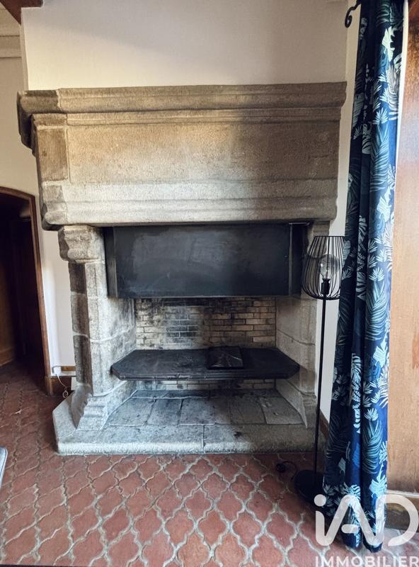 Maison - 282 m² - 14 pièces