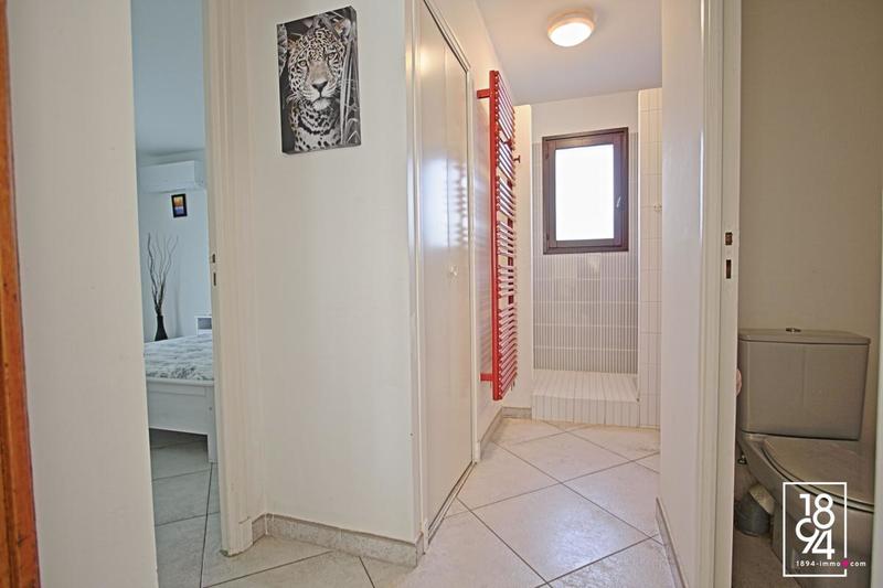 Mas - 220 m² - 5 pièces