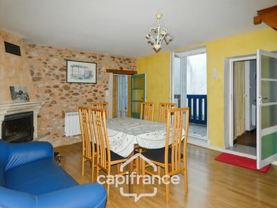 Maison de village - 79 m² - 5 pièces