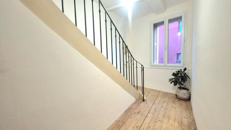 Maison - 212 m² - 8 pièces