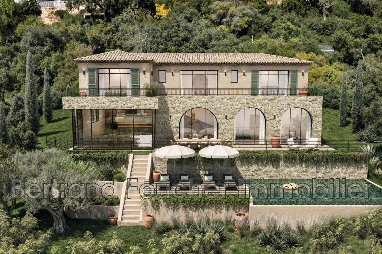 Maison - 220 m² - 6 pièces