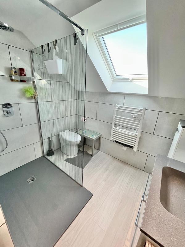 Pavillon - 130 m² - 6 pièces