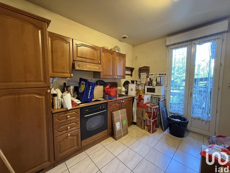 Local commercial - 85 m² - 4 pièces