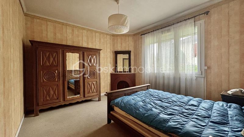 Maison traditionnelle - 93 m² - 5 pièces