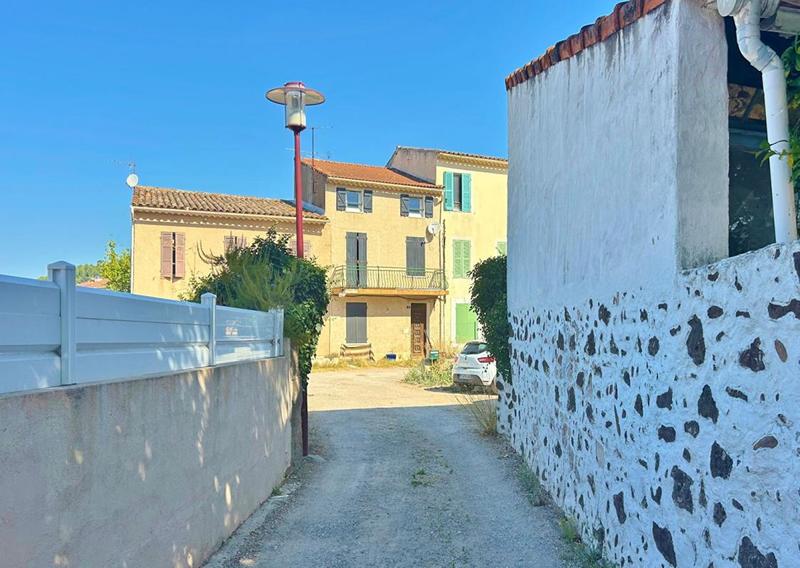 Maison de ville - 110 m² - 4 pièces