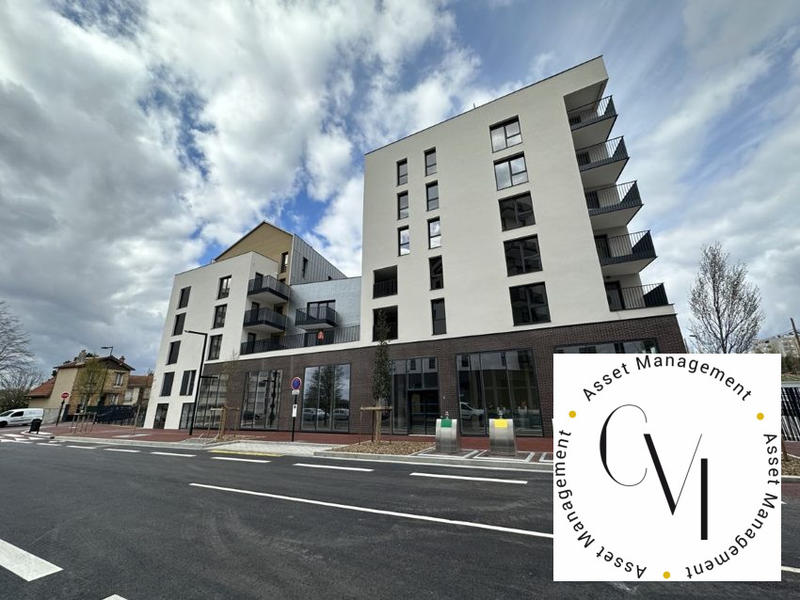 Local commercial - 203 m²