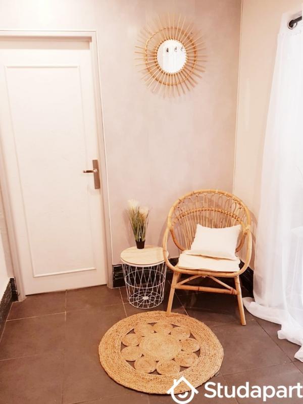 Chambre - 13 m² - 1 pièce