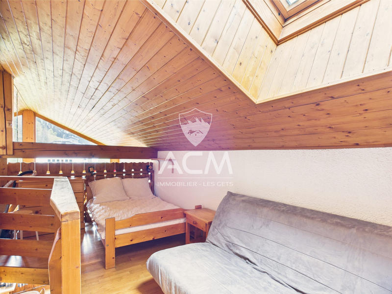 Appartement - 65 m² - 5 pièces