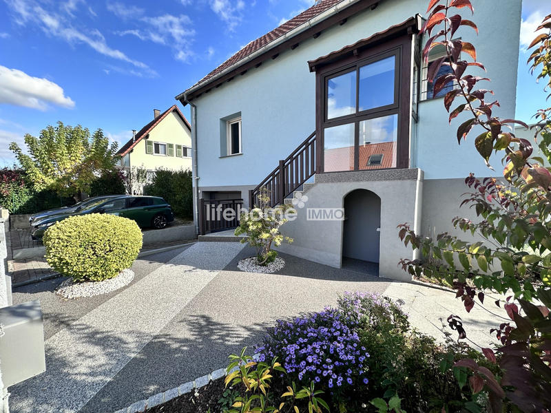 Maison - 105 m² - 6 pièces